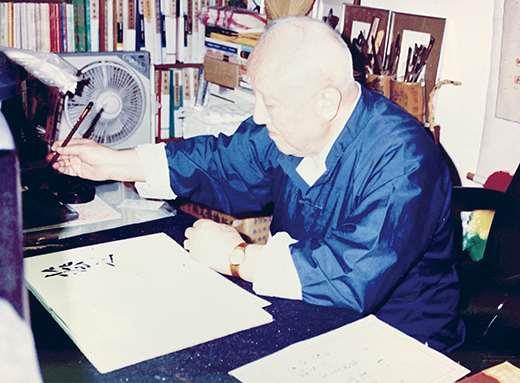 《金門日報》創刊第一任社長謝海濤，於今年1月10日晚間辭世，享壽92歲。（謝海濤家屬提供）