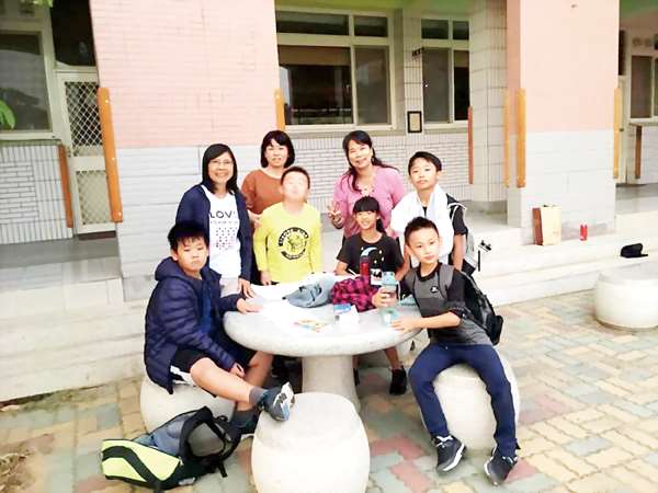 金門縣政府全球資訊網 鹿樂志工進駐正義國小協助偏鄉教育