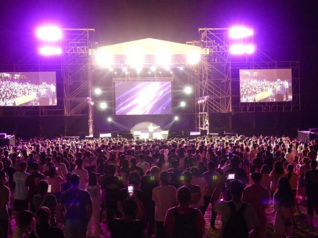 1110726金門夏日音樂季，吸引民眾觀賞同樂。