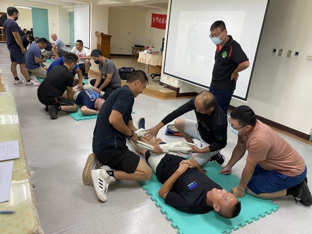 1120626辦理112年度金門縣衛生局初級救護技術員繼續教育訓練課程1.JPG
