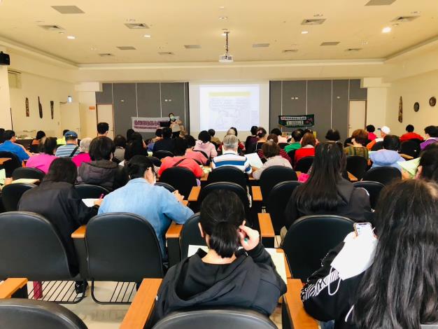 LINE_ALBUM_1130413志工人員心理健康教育訓練_250210_3