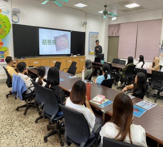 1141015結合金沙國小辦理傳染病防治宣導活動2