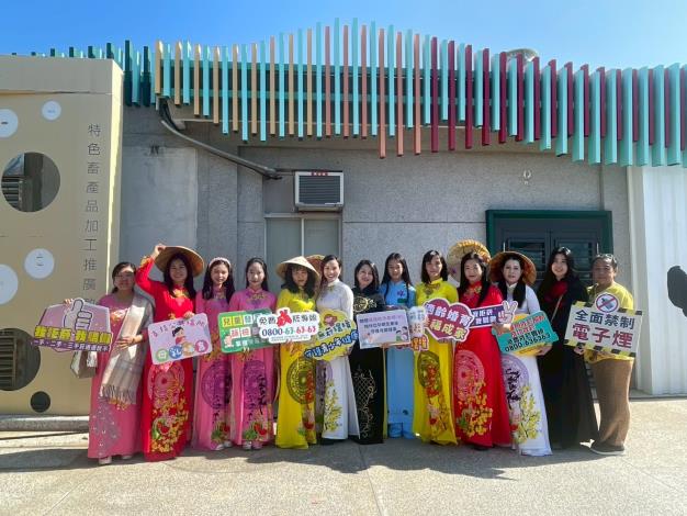 1141123辦理新住民婦女生育健康衛教宣導暨推動菸害防制設站宣導照片2