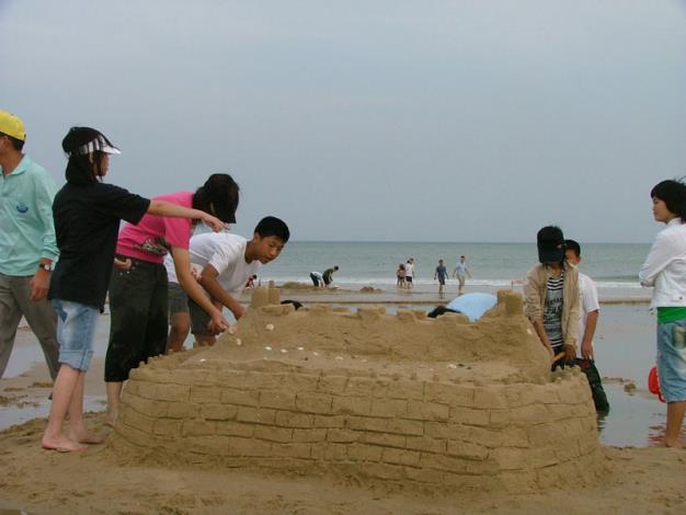2005沙灘-照片33.JPG