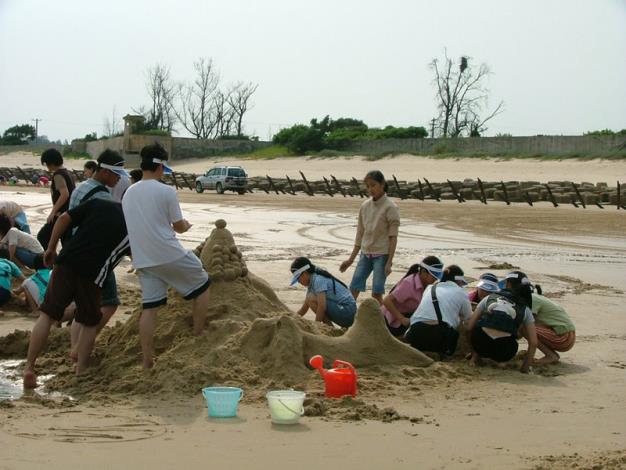 2005沙灘-照片13.JPG