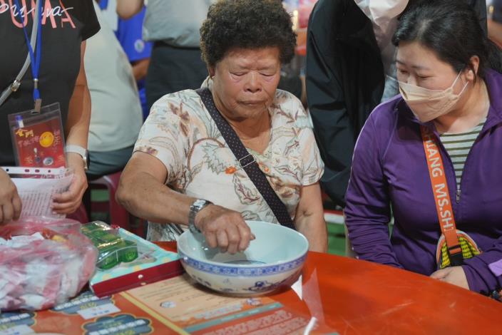 LINE_ALBUM_2025104 _1_251007_13