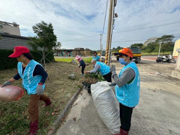 LINE_ALBUM_2025112_251103_8