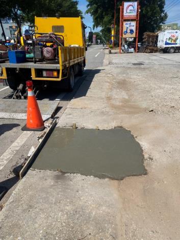 1140808道路附屬設施養護-水溝蓋板修復