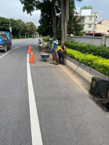 1140801道路附屬設施養護-水溝清淤以維持排水暢通