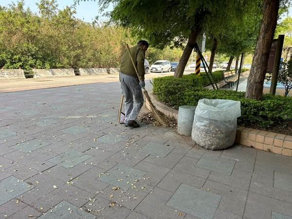 1140815 公園環境清潔打掃維護