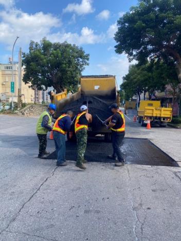 1141107熱拌瀝青道路修復作業－市港路