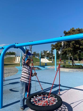 1141115 公園環境清潔打掃維護