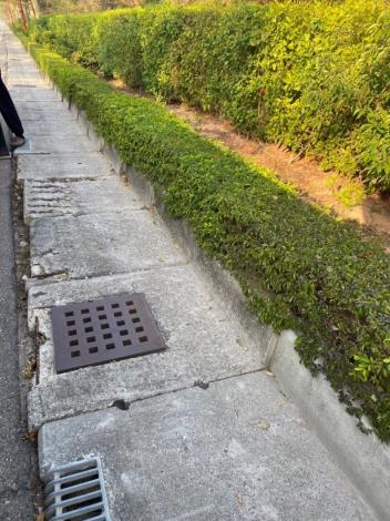 1150105道路附屬設施養護－水溝蓋板修復