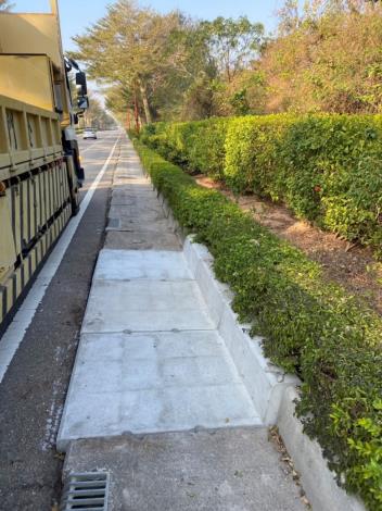 1150105道路附屬設施養護－水溝蓋板修復